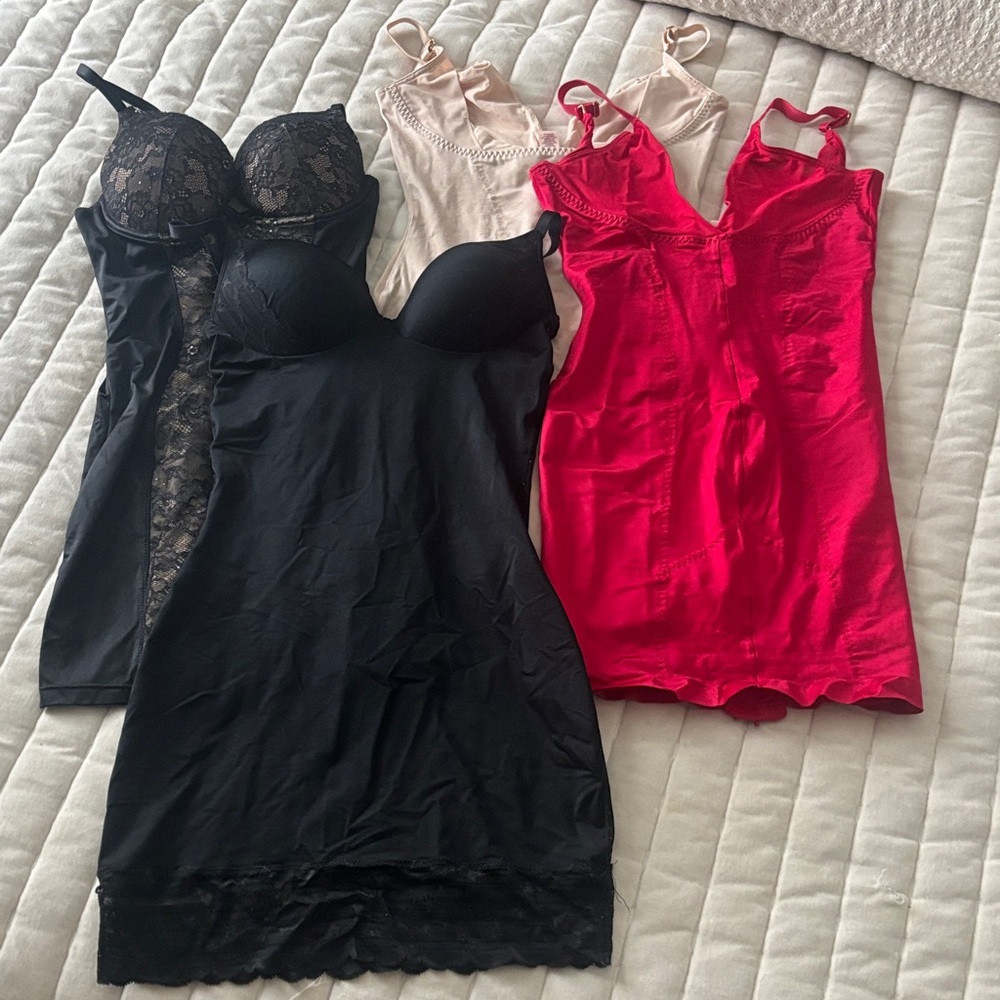 Victoria’s Secret & Spanx shapeware bundle